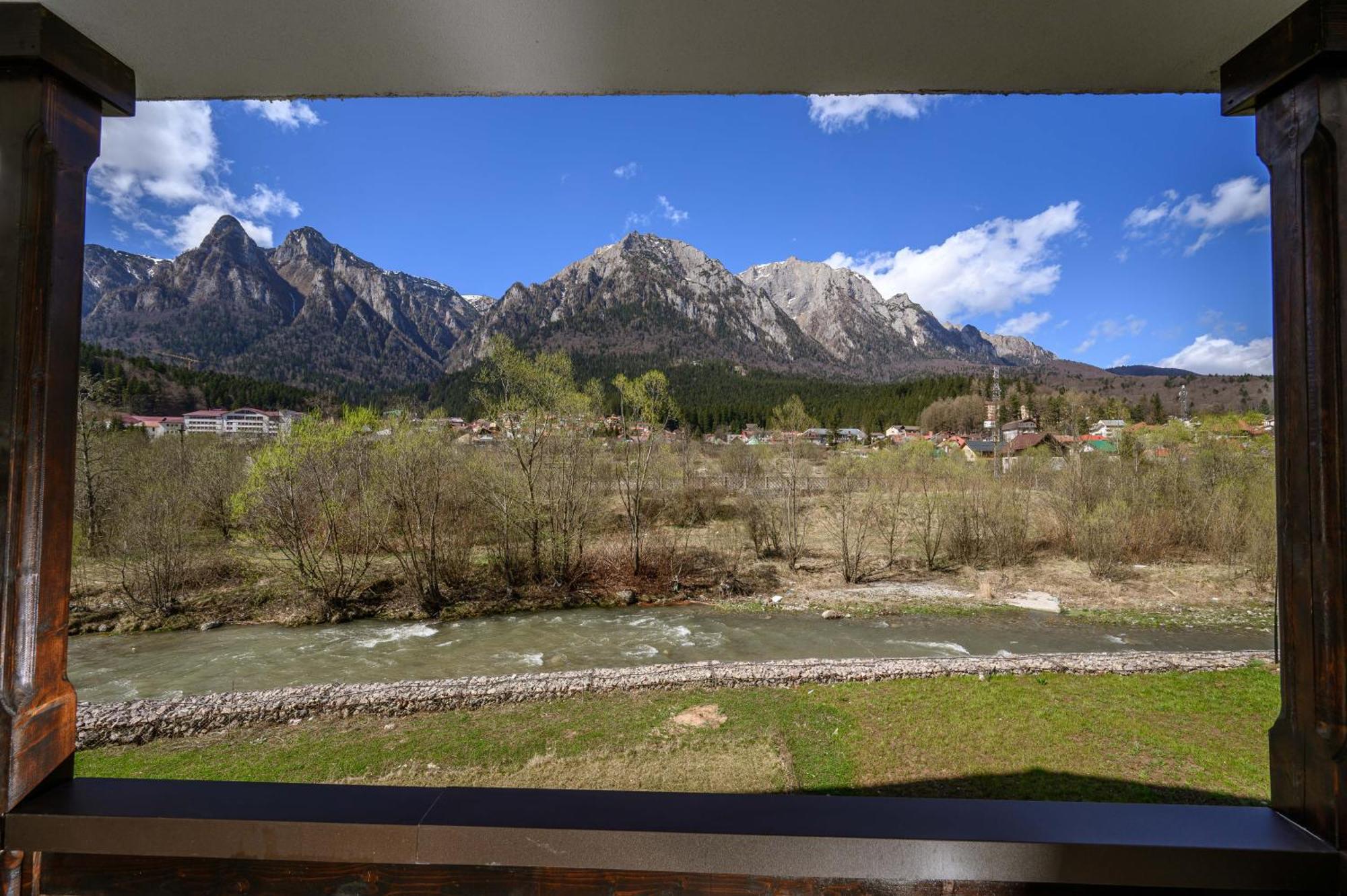 Appartamento Cross Caraiman View 1 Buşteni Esterno foto